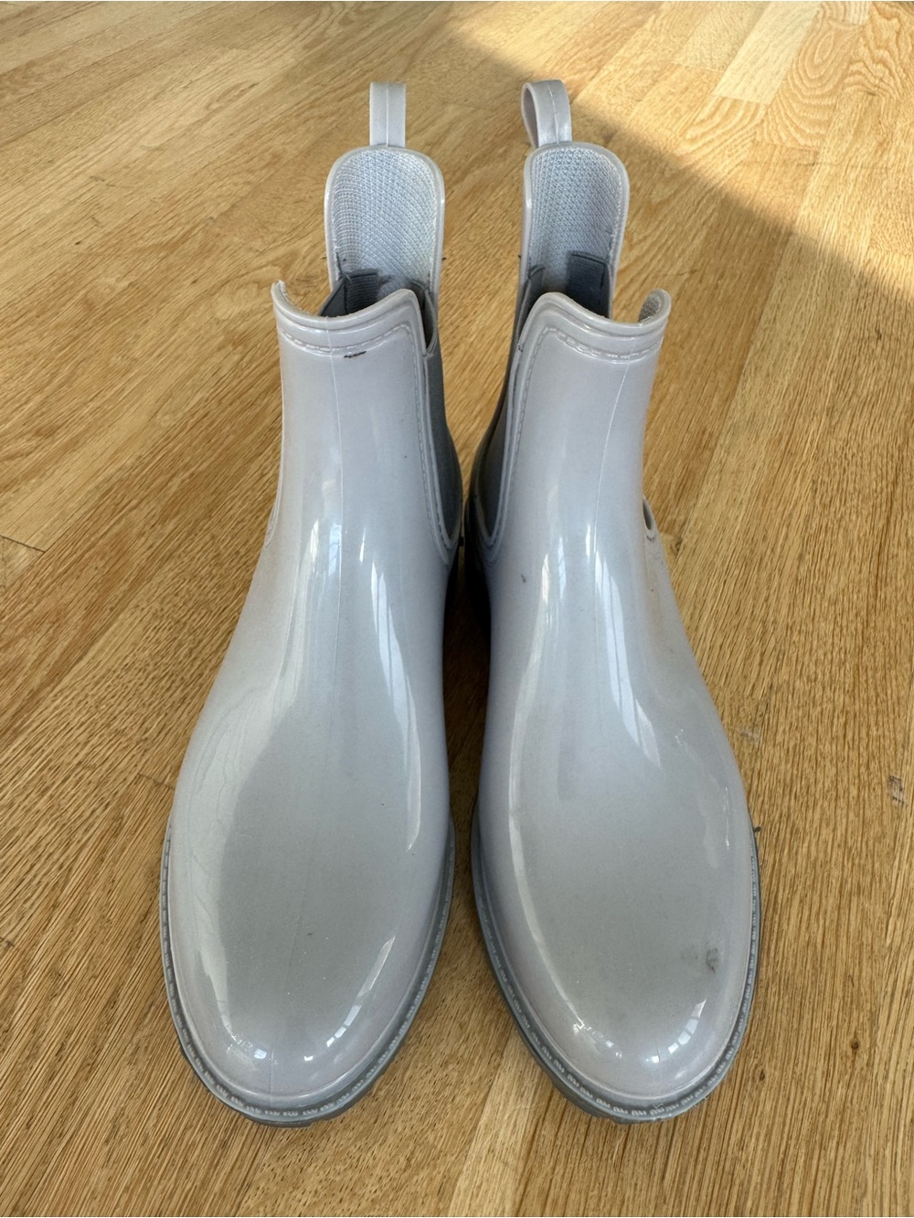 Lavender Gray Gloss Rain Chelsea Boots